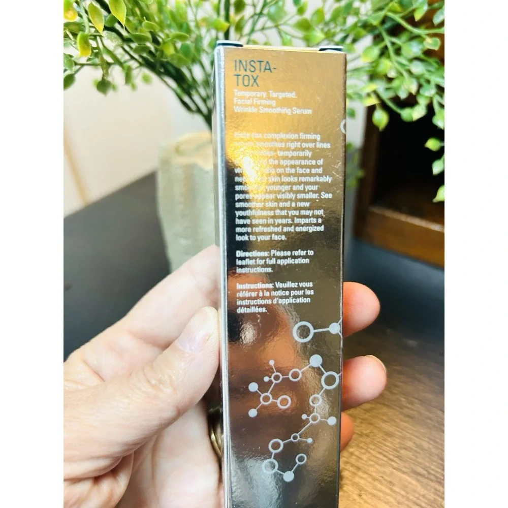 Serious Skincare Insta-TOX Instant Wrinkle Smoothing Serum-Tightens Skin -0.75oz